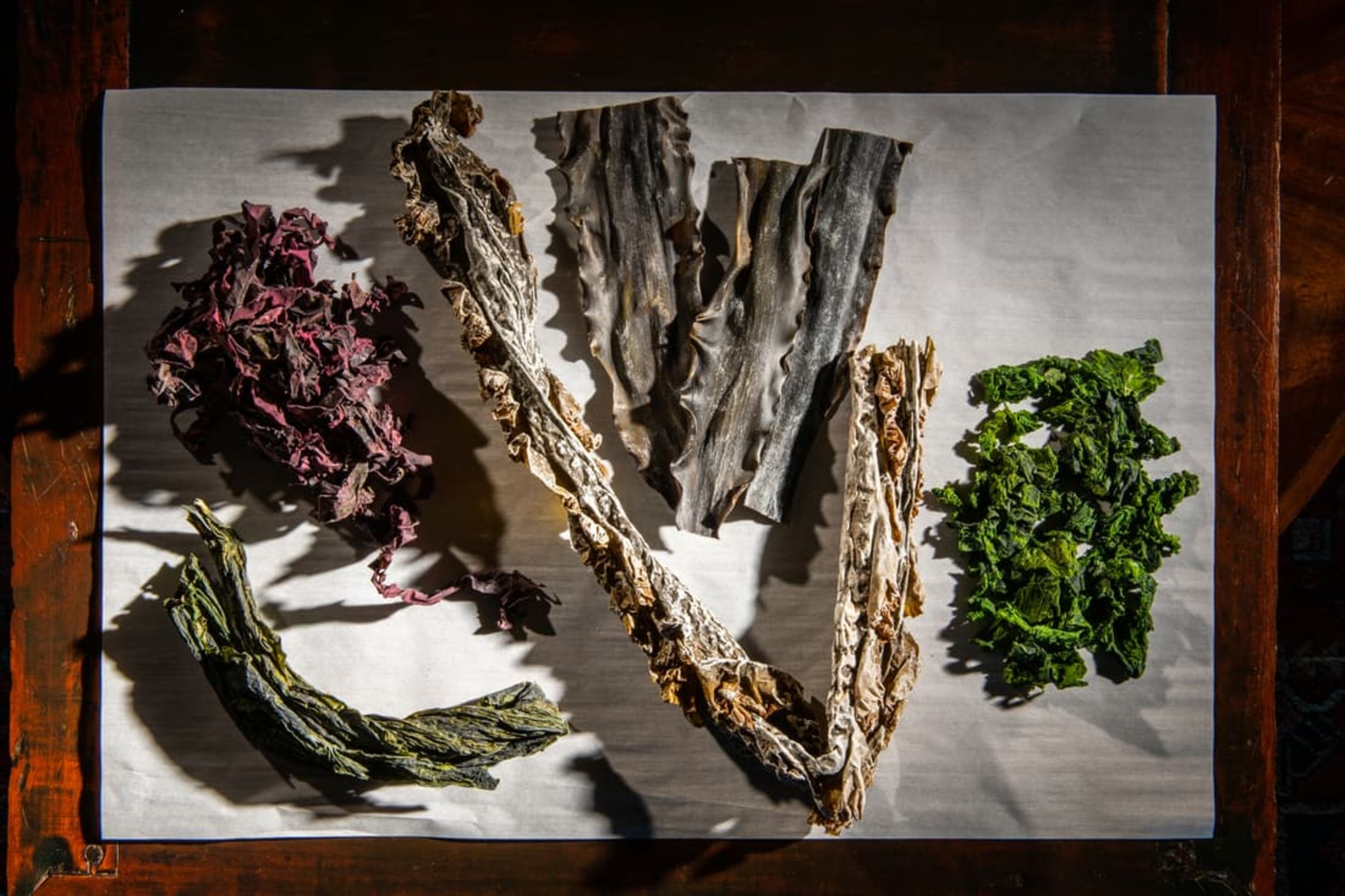 Photo d'algues séchées pour remplacer le sel en cuisine